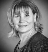 Laurence PENHOUËT